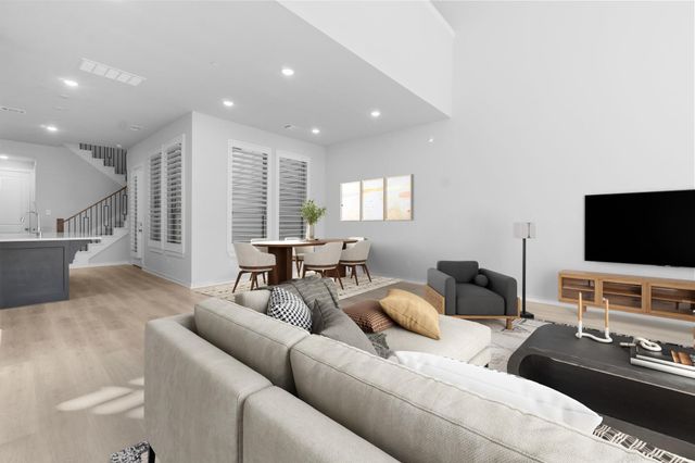 531 Cypress Valley Avenue, Montgomery, TX 77316