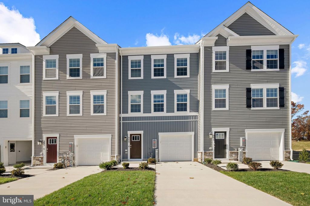 Image 1 of property listing at 365 HACKLEY DR, Joppa, MD 21085