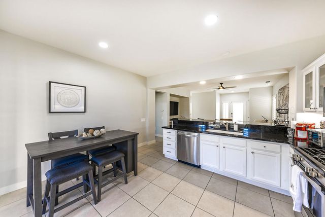 39676 Somerset Avenue, Palm Desert, CA 92211