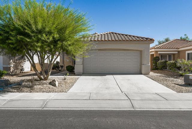 39676 Somerset Avenue, Palm Desert, CA 92211