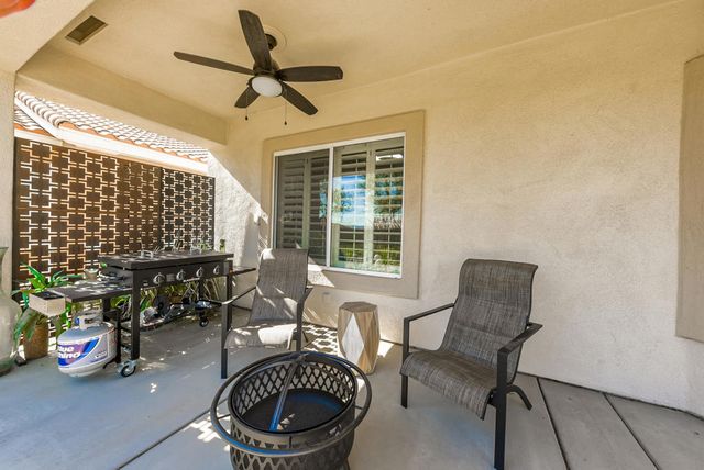 39676 Somerset Avenue, Palm Desert, CA 92211