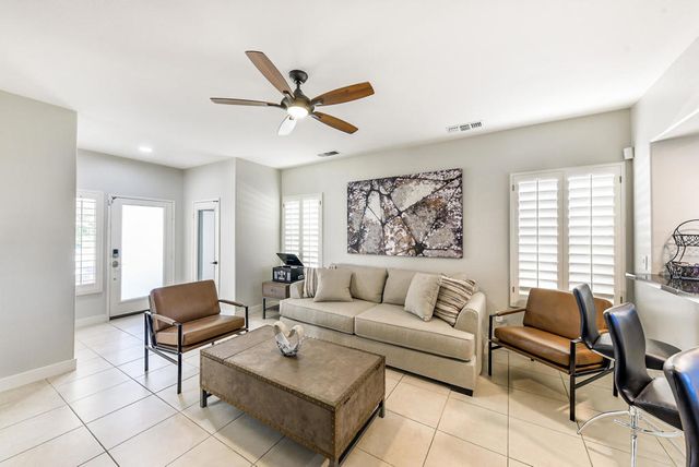 39676 Somerset Avenue, Palm Desert, CA 92211