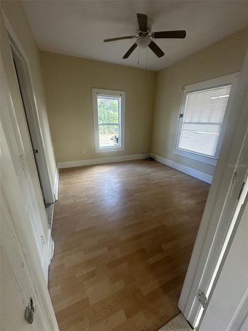 738 N DEAN ROAD, Orlando, FL 32825