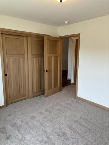 3 Savannah Parkway, Deerfield, WI 53531