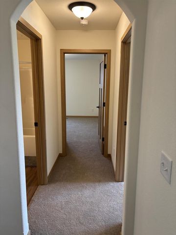 3 Savannah Parkway, Deerfield, WI 53531