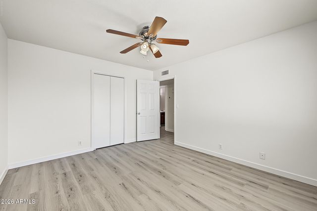 930 S ROSLYN Place, Mesa, AZ 85208