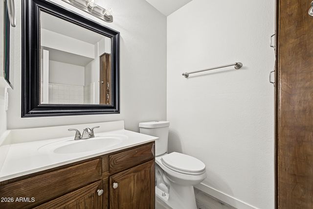 930 S ROSLYN Place, Mesa, AZ 85208