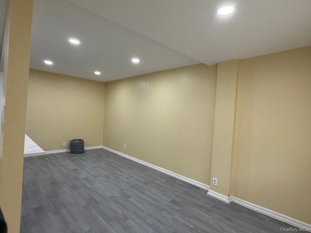 924 E 106th Street 1st floor, Brooklyn, NY 11236