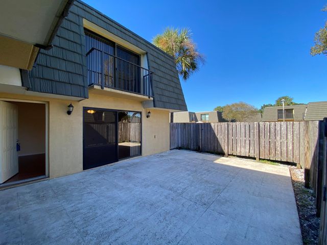 1603 16th Way, West Palm Beach, FL 33407