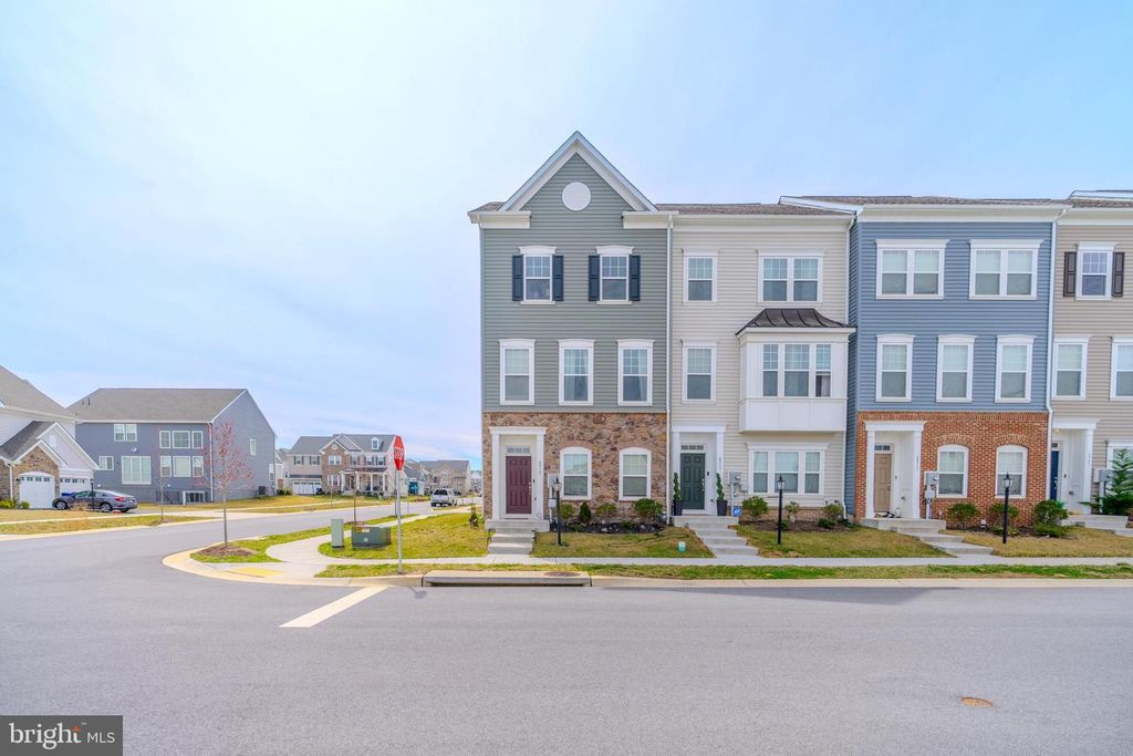 8515 BALD EAGLE LN, Frederick, MD 21704