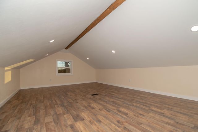 21033 State Highway 86, Cassville, MO 65625