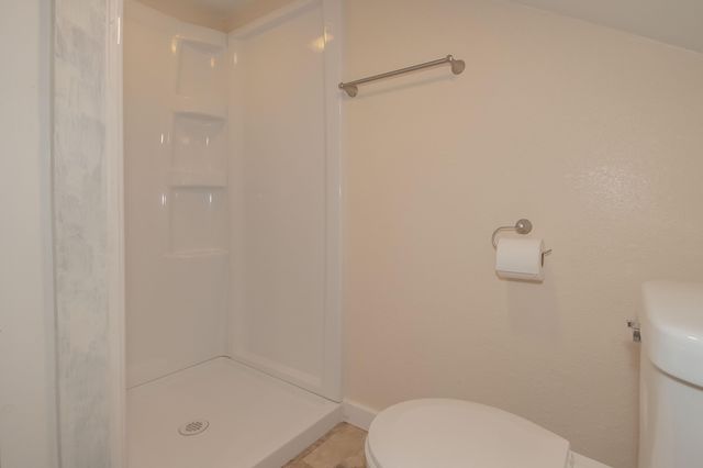 21033 State Highway 86, Cassville, MO 65625