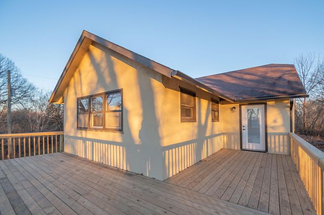 21033 State Highway 86, Cassville, MO 65625