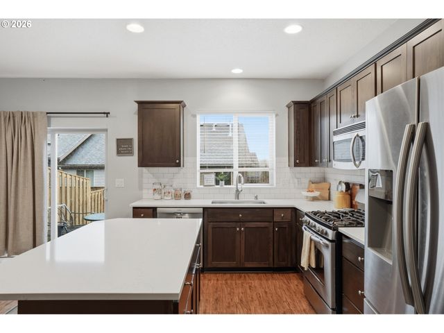 16345 Se SCORIA Ln, Damascus, OR 97089