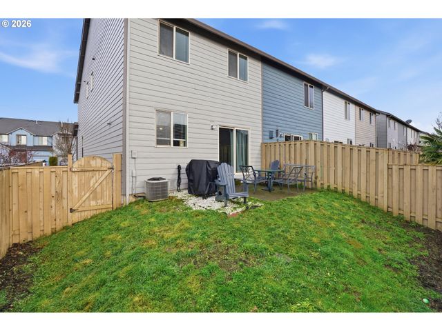 16345 Se SCORIA Ln, Damascus, OR 97089