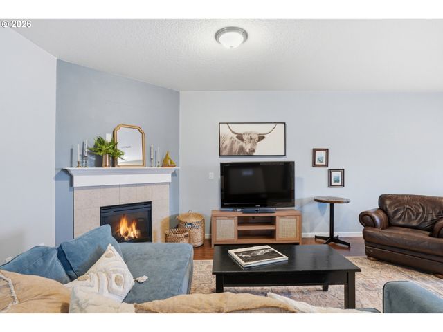 16345 Se SCORIA Ln, Damascus, OR 97089