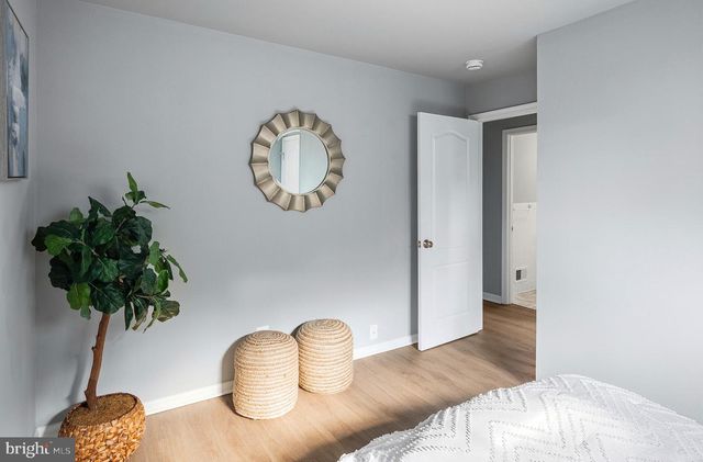 4 CEDAR HILL RD, Baltimore, MD 21225