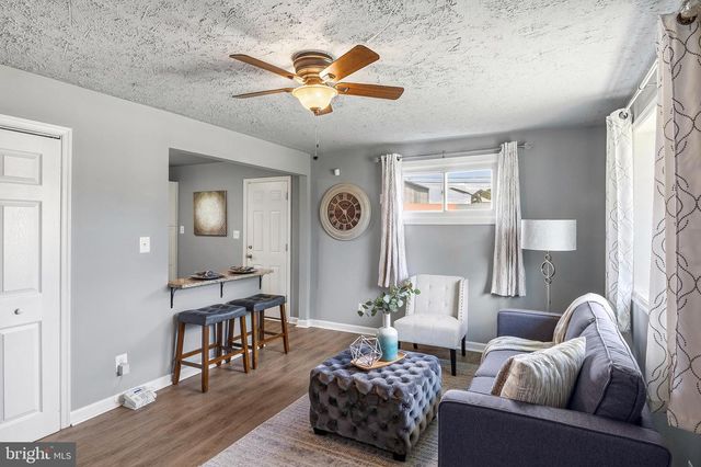4 CEDAR HILL RD, Baltimore, MD 21225