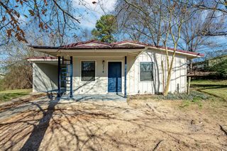 214 Randolph St, Lone Star, TX 75668