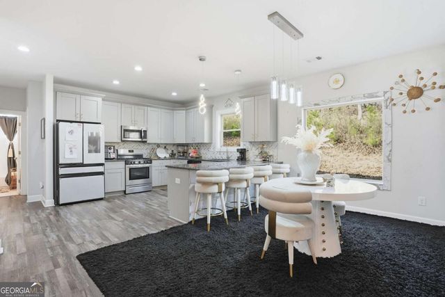 5663 Eternal Drive, Atlanta, GA 30349