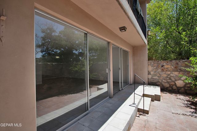 252 Shadow Mountain Drive B1, El Paso, TX 79912
