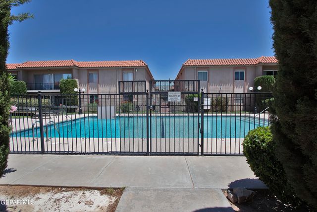 252 Shadow Mountain Drive B1, El Paso, TX 79912