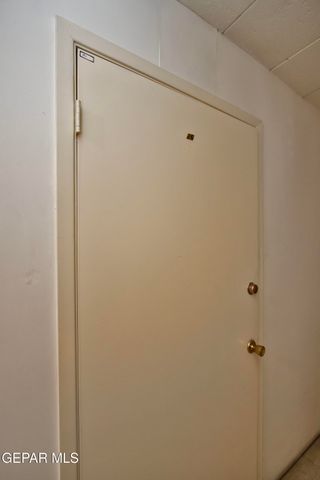 252 Shadow Mountain Drive B1, El Paso, TX 79912