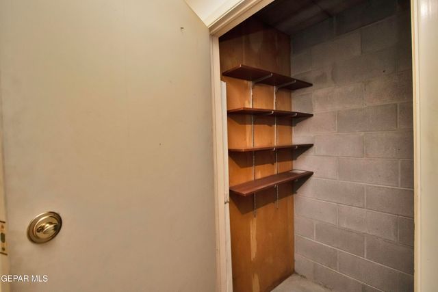 252 Shadow Mountain Drive B1, El Paso, TX 79912