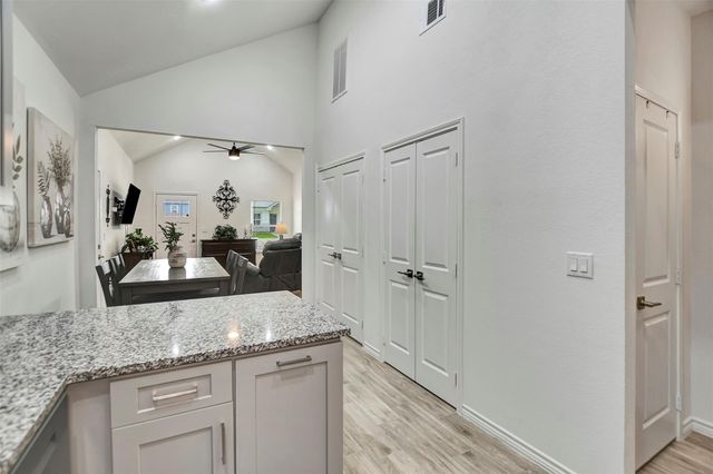 16942 Balmoral, Montgomery, TX 77316