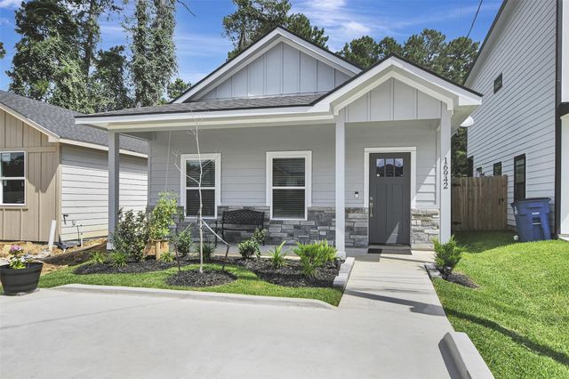 16942 Balmoral, Montgomery, TX 77316