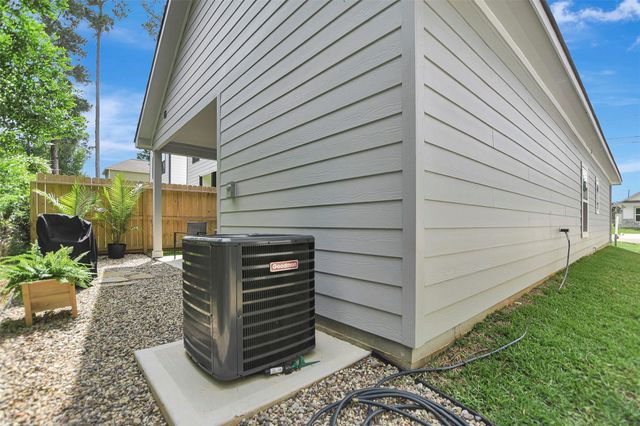 16942 Balmoral, Montgomery, TX 77316