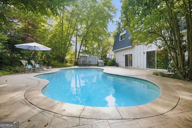 4136 Lakeshore Way, Marietta, GA 30067