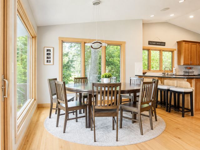 3890 Lone Cedar Lane, Chaska, MN 55318
