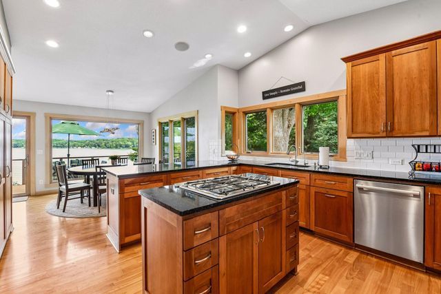 3890 Lone Cedar Lane, Chaska, MN 55318