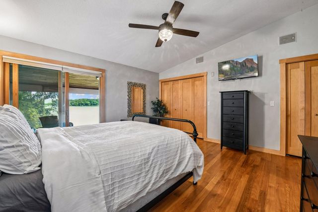 3890 Lone Cedar Lane, Chaska, MN 55318