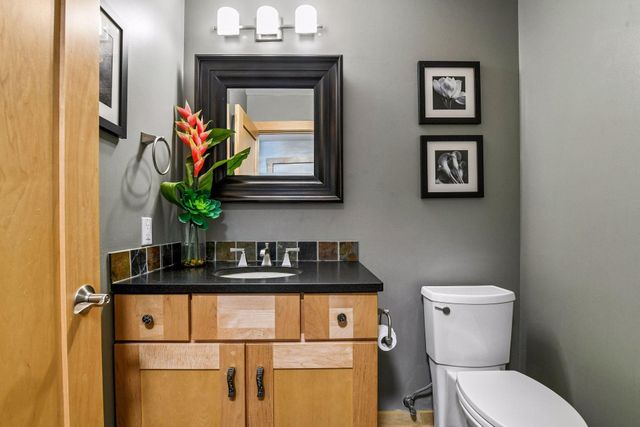3890 Lone Cedar Lane, Chaska, MN 55318