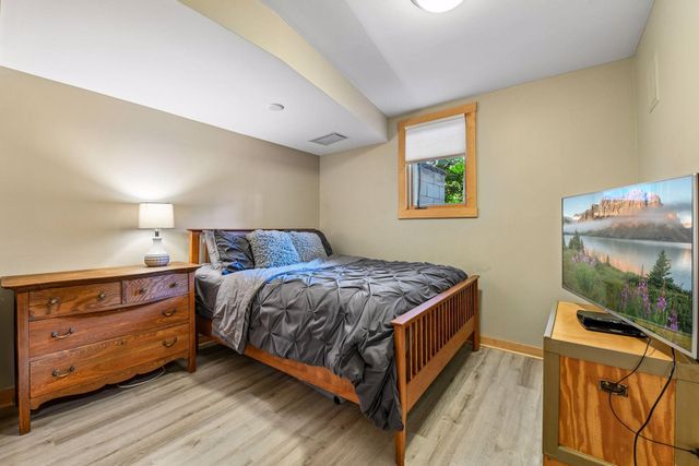 3890 Lone Cedar Lane, Chaska, MN 55318