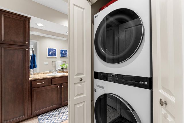 351 S Wildwood Drive 4, Branson, MO 65616