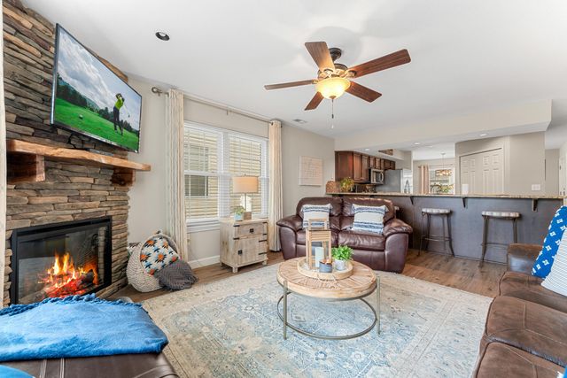 351 S Wildwood Drive 4, Branson, MO 65616