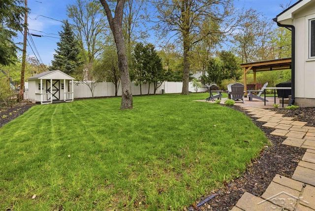 1301 Whitehall Street, Midland, MI 48642