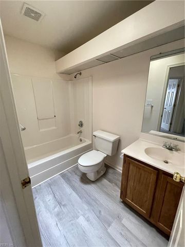 102 Tui PL, Yorktown, VA 23693