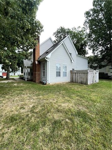 102 Tui PL, Yorktown, VA 23693