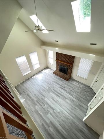 102 Tui PL, Yorktown, VA 23693