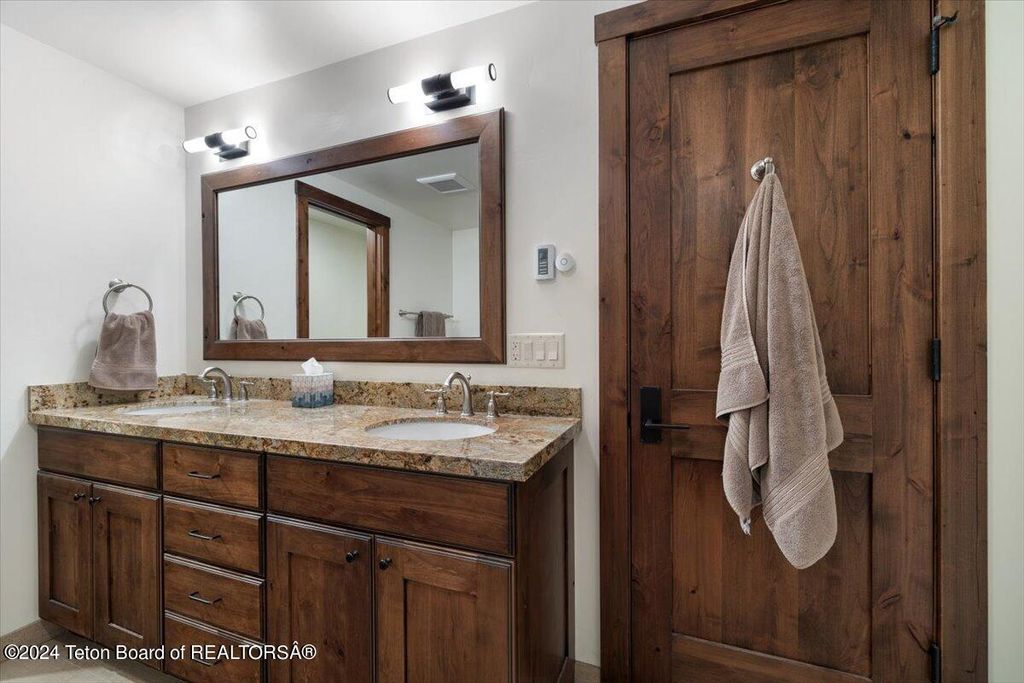 590 W LODGE COTTAGE Road, Jackson, WY 83001 photo 39