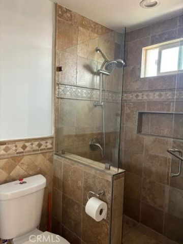 1107 King, Wilmington, CA 90744