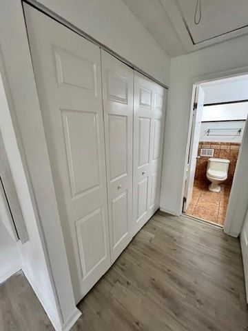 8331 SW 39th Court, Davie, FL 33328