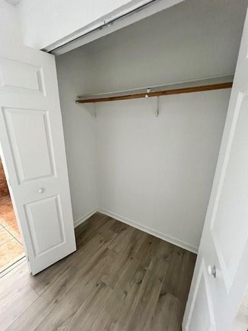 8331 SW 39th Court, Davie, FL 33328