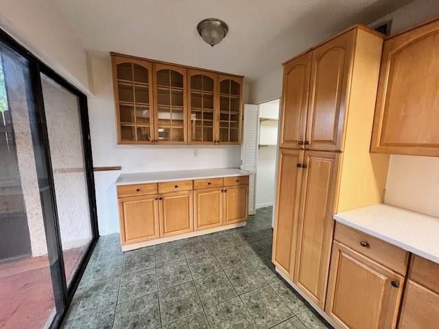 8331 SW 39th Court, Davie, FL 33328