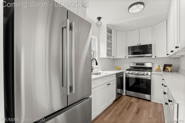 125 S Lafayette Street, Dearborn, MI 48124