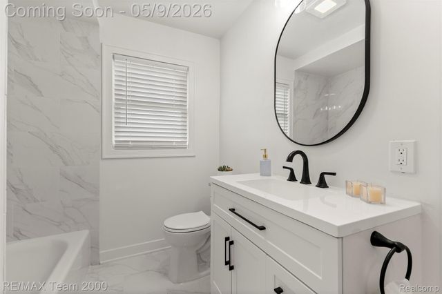 125 S Lafayette Street, Dearborn, MI 48124